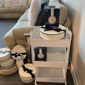 Beats Solo 3 Ivory Headsets